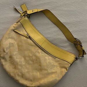 Elegant Yellow Shoulder Bag